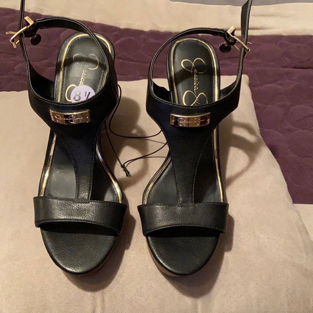 Jessica Simpson wood wedge